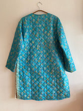 Ladda upp bild till gallerivisning, Quiltad Sidenkappa