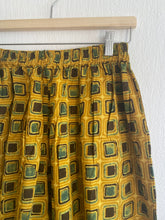 Ladda upp bild till gallerivisning, Puffbyxa (Handtryckt bomull)