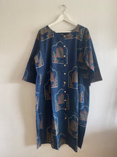 Ladda upp bild till gallerivisning, Klänning Meera (Handtryckt bomull)