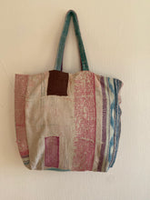 Ladda upp bild till gallerivisning, Vintage kantha väska