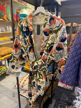 Ladda upp bild till gallerivisning, Suzani Jacket (One- of - a kind)