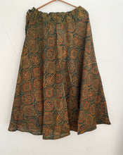 Ladda upp bild till gallerivisning, Kjol (Handtryckt bomull)