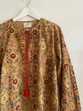 Ladda upp bild till gallerivisning, Mönstrad blus (Handtryckt bomull)
