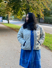 Ladda upp bild till gallerivisning, Quiltad Sidenjacka