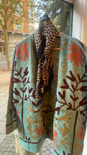 Ladda upp bild till gallerivisning, Suzani Jacket (One- of - a kind)