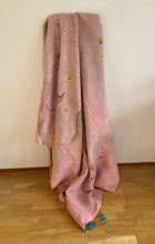 Ladda upp bild till gallerivisning, Vintage kantha Saaripläd / överkast