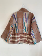 Ladda upp bild till gallerivisning, Vintage kantha jacka ( One -of a -kind)