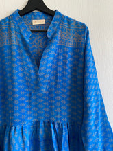 Ladda upp bild till gallerivisning, Klänning Maja ( One of a kind)