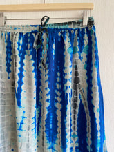 Ladda upp bild till gallerivisning, Kjol i Sidenmix ( One-of a -Kind)