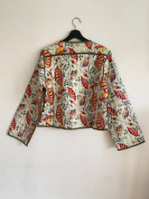 Ladda upp bild till gallerivisning, Quiltad jacka M/ L