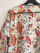 Ladda upp bild till gallerivisning, Quiltad jacka M/ L