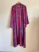 Ladda upp bild till gallerivisning, Crepe Silk kimono ( One- of a - Kind)