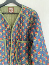 Ladda upp bild till gallerivisning, Quiltad jacka M/ L