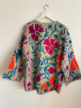Ladda upp bild till gallerivisning, Suzani Jacket (One- of - a kind)