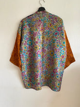 Ladda upp bild till gallerivisning, Sidenkimono ( One of a kind )