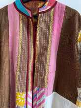 Ladda upp bild till gallerivisning, Vintage kantha jacka ( One of a kind)