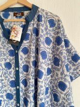 Ladda upp bild till gallerivisning, Kaftanklänning (Handtryckt bomull)