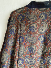 Ladda upp bild till gallerivisning, Crepe Silk kimono ( One- of a - Kind)