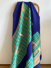 Ladda upp bild till gallerivisning, Vintage kantha Saaripläd / överkast