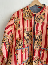 Ladda upp bild till gallerivisning, Vändbar quiltad jacka L/ XL