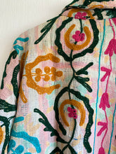 Ladda upp bild till gallerivisning, Kappa med Suzani- Broderi (One- of - a kind)