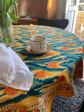 Ladda upp bild till gallerivisning, Bordsduk Tulips (Handtryckt)