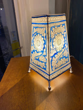 Ladda upp bild till gallerivisning, Bordslampa Veena