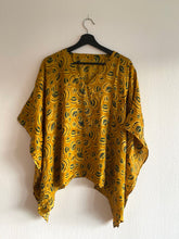 Ladda upp bild till gallerivisning, Tunika i Siden