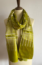 Ladda upp bild till gallerivisning, Sidensjal