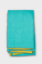 Ladda upp bild till gallerivisning, Överkast Tanja