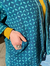 Ladda upp bild till gallerivisning, Vintage kantha jacka