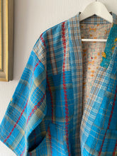 Ladda upp bild till gallerivisning, Vintage kantha jacka
