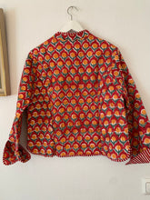 Ladda upp bild till gallerivisning, Vändbar quiltad jacka M/L
