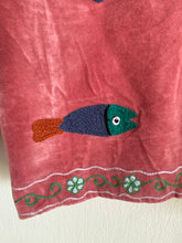Ladda upp bild till gallerivisning, Embroidered Velvet jacket
