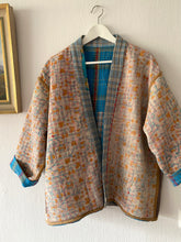 Ladda upp bild till gallerivisning, Vintage kantha jacka
