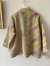 Ladda upp bild till gallerivisning, Vintage kantha jacka
