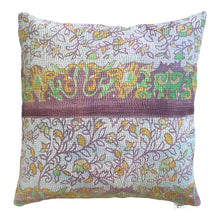 Ladda upp bild till gallerivisning, Vintage Kantha Kuddfodral (One-of-a kind)
