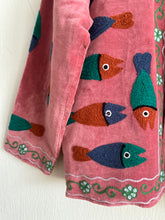 Ladda upp bild till gallerivisning, Embroidered Velvet jacket
