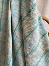 Ladda upp bild till gallerivisning, Vintage kantha  Saaripläd / överkast
