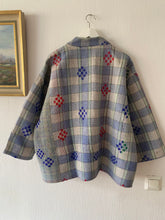 Ladda upp bild till gallerivisning, Vintage kantha jacka
