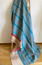 Ladda upp bild till gallerivisning, Vintage kantha  Saaripläd / överkast
