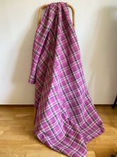 Ladda upp bild till gallerivisning, Vintage kantha  Saaripläd / överkast

