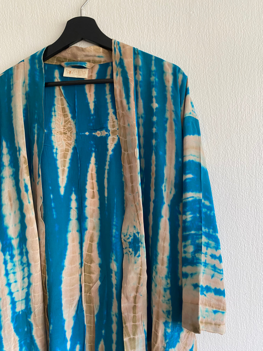 Crepe silk kimono ( One- of a - Kind)