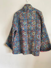 Ladda upp bild till gallerivisning, Vintage kantha jacka ( One-of a - Kind)
