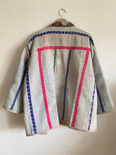 Ladda upp bild till gallerivisning, Vintage kantha jacka ( One -of a -kind)

