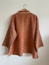 Ladda upp bild till gallerivisning, Vintage kantha jacka ( One -of a -kind)
