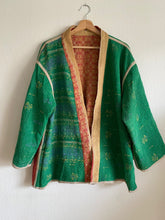 Ladda upp bild till gallerivisning, Vintage kantha jacka ( One -of a -kind)
