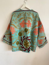 Ladda upp bild till gallerivisning, Suzani Jacket (One- of - a kind)
