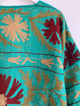 Ladda upp bild till gallerivisning, Suzani Jacket (One- of - a kind)
