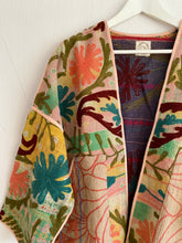 Ladda upp bild till gallerivisning, Suzani Jacket (One- of - a kind)
